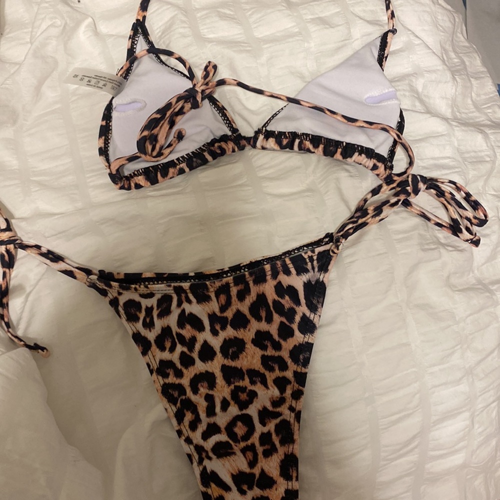 Leopard bikini - Picture 4 of 5